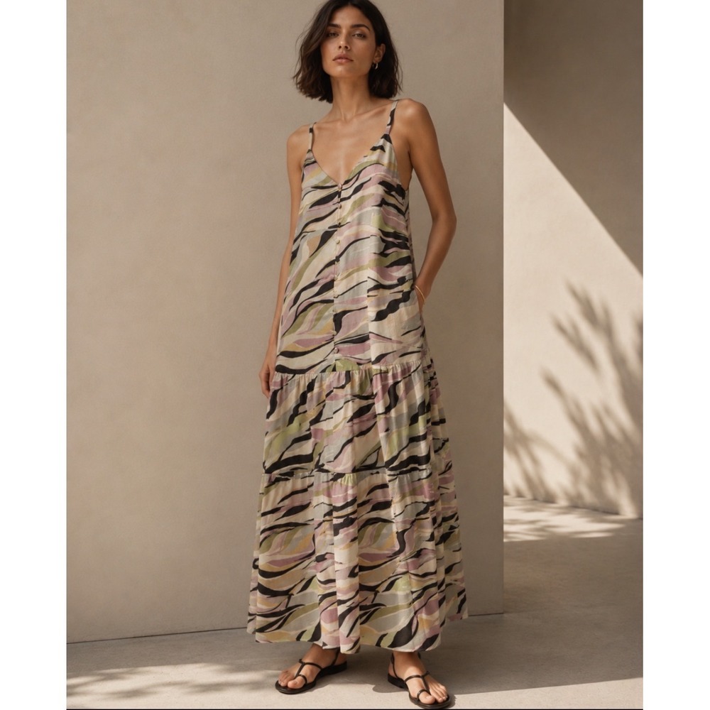 NWT Ted Baker Warrenn Maxi Dress Women 4-6 (Ted2)Abstract Wave Tiered